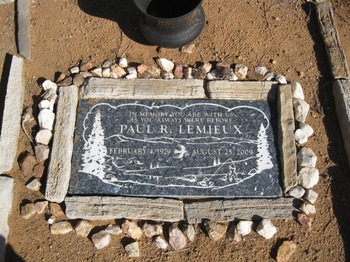 Lemieux, Paul Robert gravesite