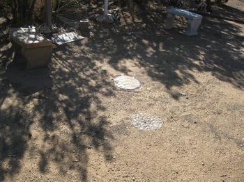 Oakley, Deian gravesite
