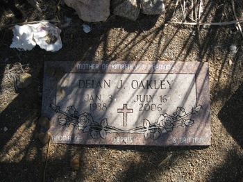 Oakley, Deian gravesite