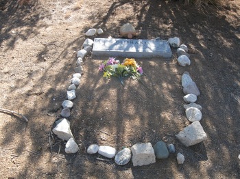 Oliphant, Alice Lucile gravesite
