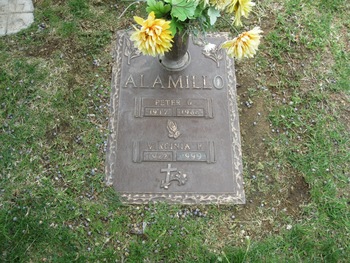 Alamillo, Virginia Paco gravesite