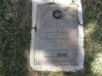Gregg, Dan gravesite