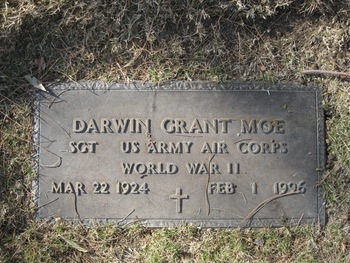 Moe, Darwin Grant gravesite