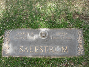 Salestrom, Linnea gravesite