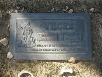 Yecke, Milton Douglas gravesite