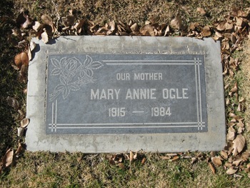 Ogle, Mary Annie gravesite