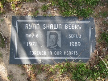 Beery, Ryan Shawn gravesite