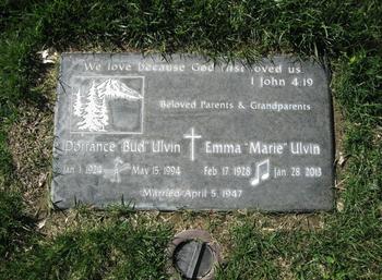 Ulvin, Dorrance Stanley Glenn ('Bud') gravesite