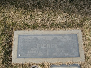 Pierce, Sue Olive gravesite
