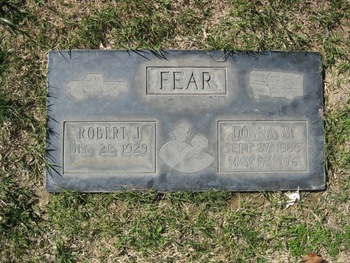 Fear, Donna May gravesite