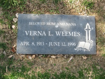Weemes, Verna Leona gravesite