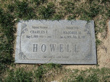 Howell,   Marjorie Maxine gravesite
