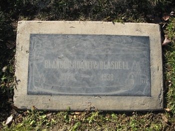 Blasdell, Blanche Juanita gravesite