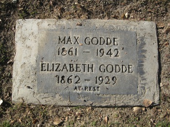 Godde, Max gravesite