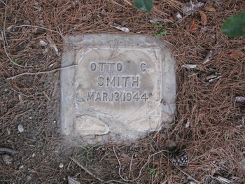 Smith, Otto Carroll gravesite