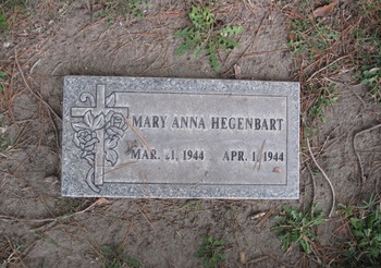 Hegenbart, Mary Anna gravesite