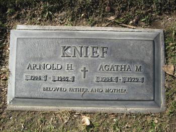 Knief, Agatha Marie gravesite