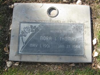 Thomas, Nora Louise gravesite