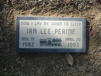 Perine, Ira Lee gravesite