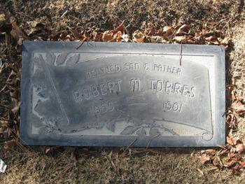 Torres,   Robert M. gravesite