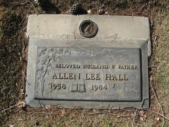 Hall, Allen Lee gravesite