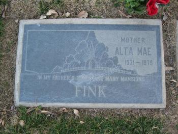 Fink, Alta Mae gravesite