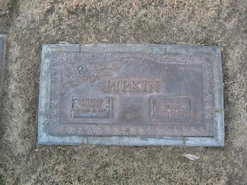 Pipkin, William Harvey gravesite