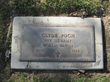 Pugh,   Clyde gravesite