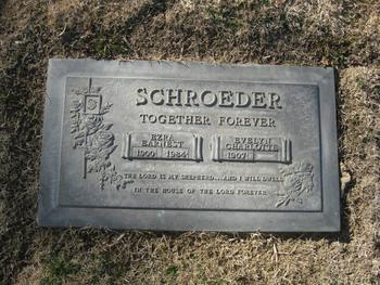 Schroeder, Ezra Earnest gravesite