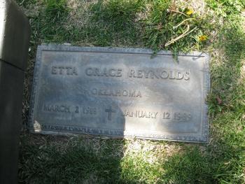 Reynolds, Etta Grace gravesite
