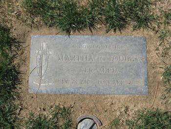 Tooley,   Martha Rosela gravesite