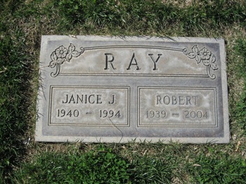 Ray, Robert gravesite