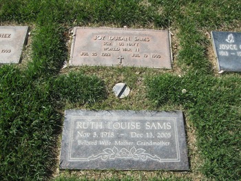 Sams, Ruth Louise gravesite