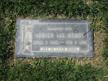 Huddy, Adrien Lee gravesite