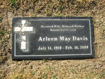 Davis, Arleen May gravesite