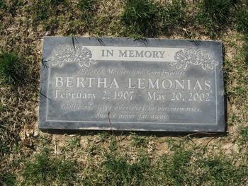 Lemonias, Bertha gravesite