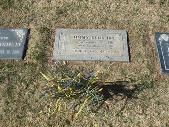Holt, Jimmy Ellis gravesite