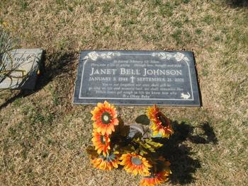 Johnson,   Janet Bell gravesite