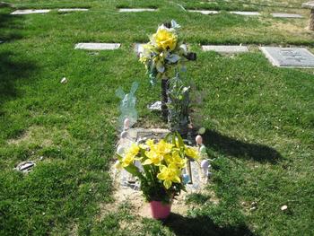 Volta, Angela C. gravesite