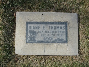 Thomas, Diane E. gravesite