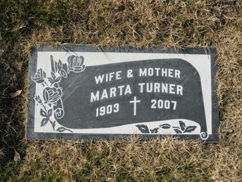 Turner, Marta gravesite