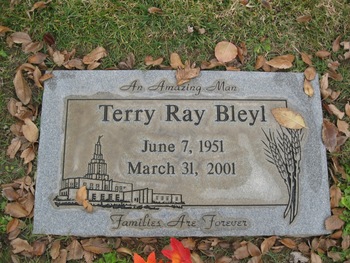 Bleyl, Terry Ray gravesite