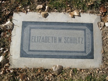 Schultz, Elizabeth Mina gravesite
