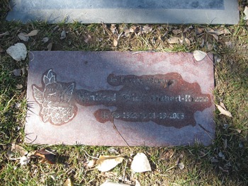 Duhart-Rizzo, Winifred Winona gravesite