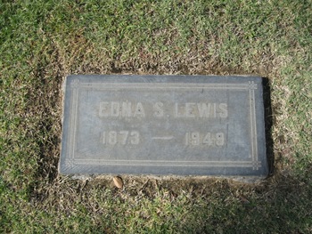 Lewis, Edna Sarah gravesite