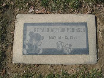 Robinson, Gerald Arthur gravesite