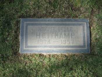 Heitkamp, Minnie Belle gravesite
