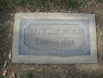 Bowers, Betty Mae gravesite