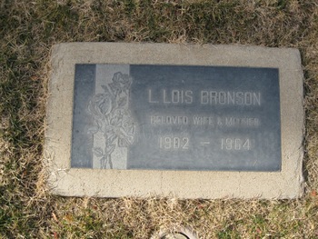 Bronson, Laura Lois gravesite