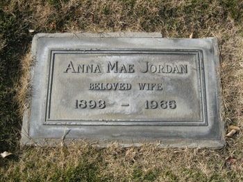 Jordan, Anna Mae gravesite